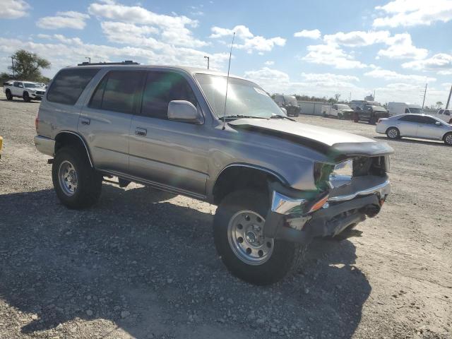Photo 4 from auction – 2001 TOYOTA 4RUNNER SR with VIN JT3HN86R010346659