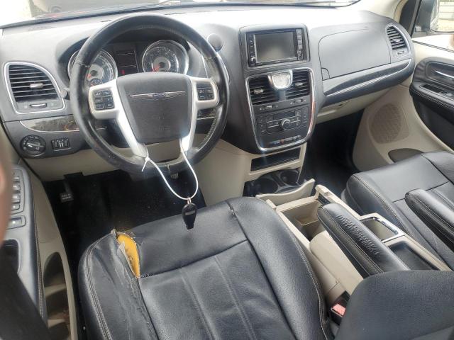 Photo 8 from auction – 2014 CHRYSLER TOWN & COU with VIN 2C4RC1BG2ER404073