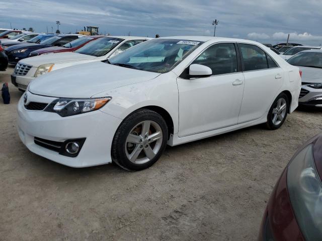 TOYOTA CAMRY L 2014 with VIN 4T1BF1FK9EU318958 - Photo from auction