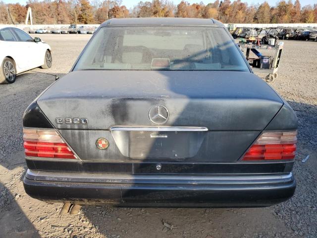 Photo 6 from auction – 1995 MERCEDES-BENZ E 320 BASE with VIN WDBEA32E4SC245977