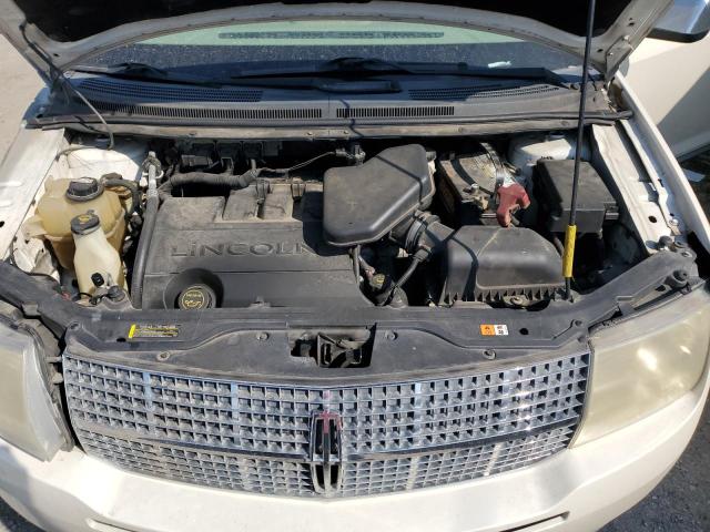 Photo 12 from auction – 2007 LINCOLN MKX with VIN 2LMDU68C57BJ25530