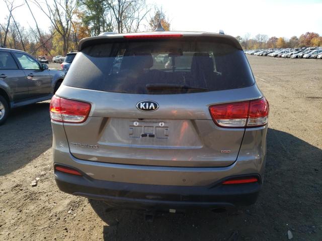 Photo 6 from auction – 2016 KIA SORENTO LX with VIN 5XYPGDA38GG179368