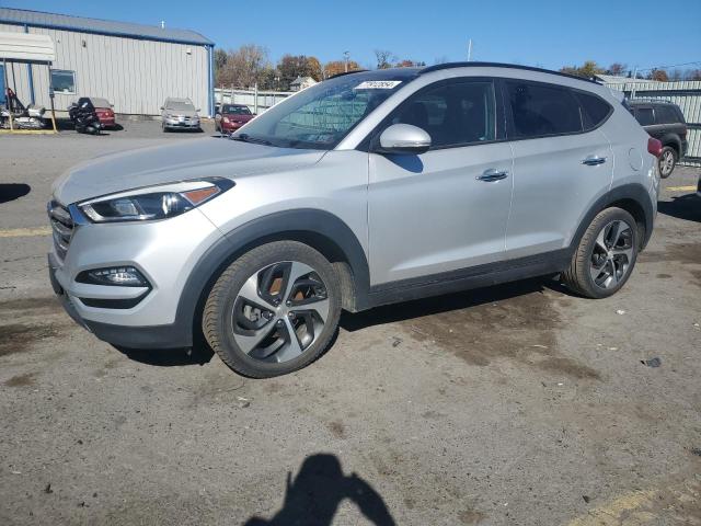 Photo 1 from auction – 2016 HYUNDAI TUCSON LIM with VIN KM8J33A21GU095194