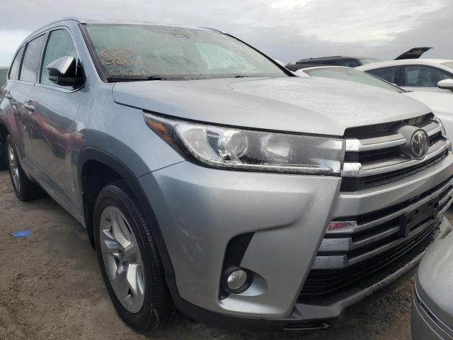 Photo 5 from auction – 2017 TOYOTA HIGHLANDER with VIN 5TDDZRFH3HS446774