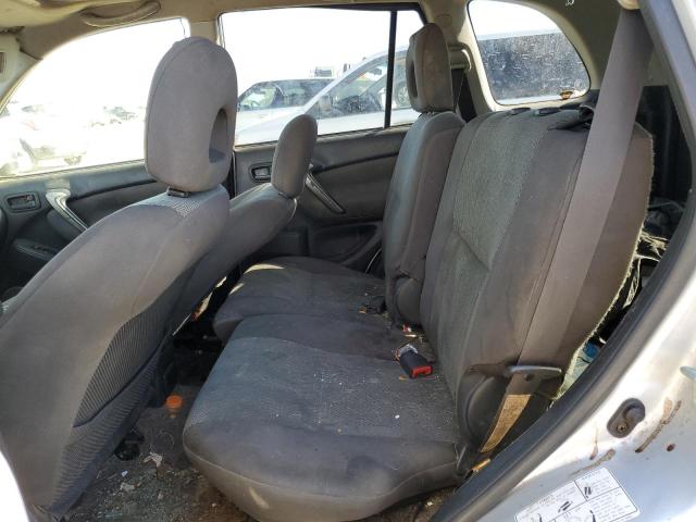 Photo 11 from auction – 2004 TOYOTA RAV4 with VIN JTEHD20V940023809