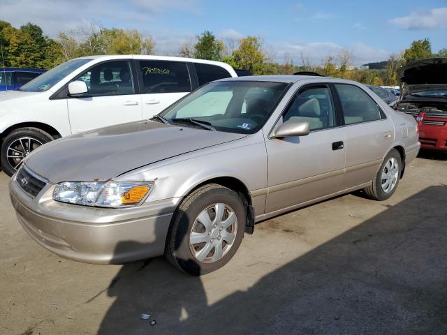 TOYOTA CAMRY 2001 with VIN 4T1BG28K11U098970 - Photo from auction