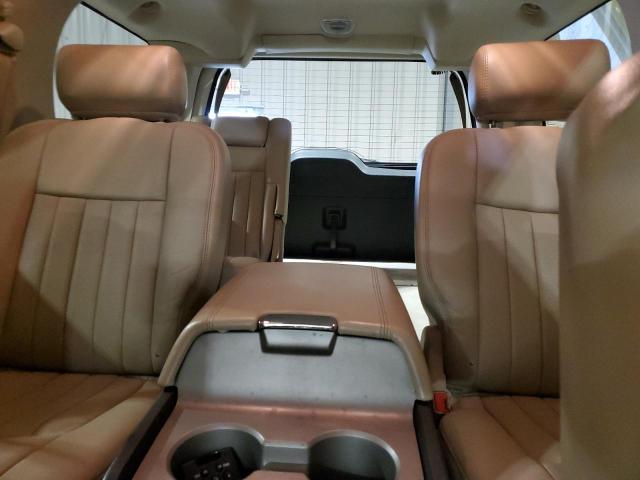 Photo 10 from auction – 2005 LINCOLN NAVIGATOR with VIN 5LMFU28505LJ00446