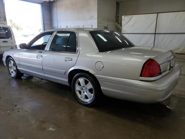 Photo 2 from auction – 2004 FORD CROWN VICT with VIN 2FAFP74W94X158167