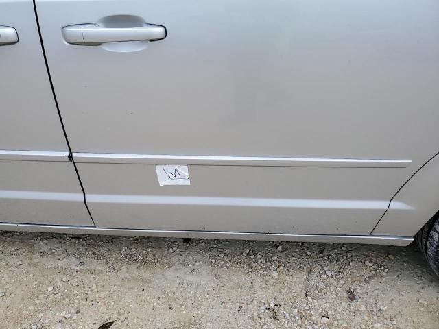 Photo 13 from auction – 2008 CHRYSLER TOWN & COU with VIN 2A8HR54P98R793757