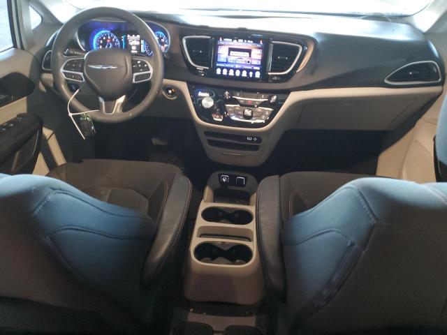 Photo 8 from auction – 2017 CHRYSLER PACIFICA T with VIN 2C4RC1DG8HR770573