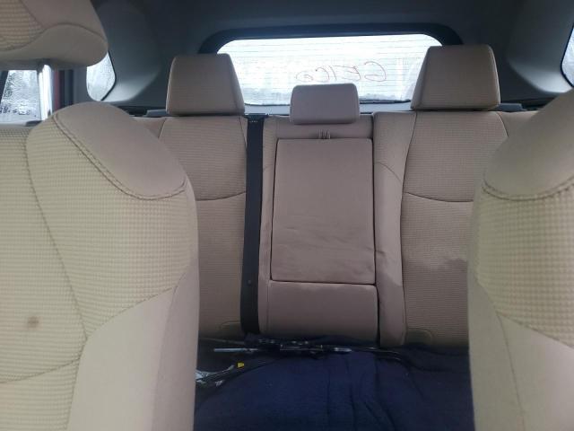 Photo 10 from auction – 2022 TOYOTA RAV4 LE with VIN JTMLWRFV0ND159152