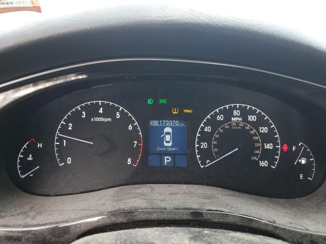 Photo 9 from auction – 2012 HYUNDAI GENESIS 3. with VIN KMHGC4DDXCU182468