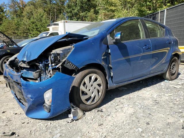 TOYOTA PRIUS C 2015 with VIN JTDKDTB33F1109240 - Photo from auction