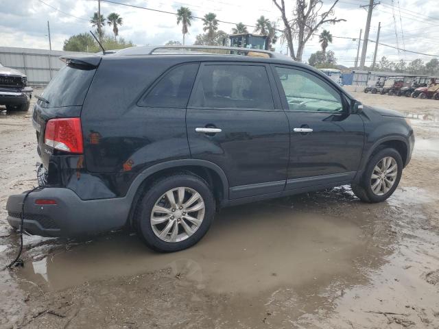 Photo 3 from auction – 2011 KIA SORENTO EX with VIN 5XYKU4A20BG001649