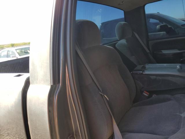 Photo 10 from auction – 2001 CHEVROLET SILVERADO with VIN 1GCEC14V41Z313901