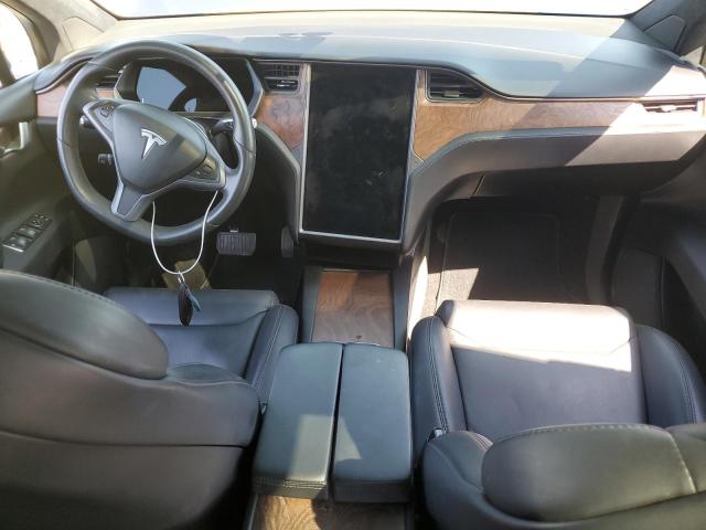 Photo 8 from auction – 2018 TESLA MODEL X with VIN 5YJXCBE24JF134038