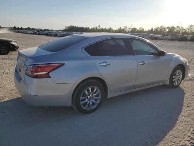 Photo 3 from auction – 2015 NISSAN ALTIMA 2.5 with VIN 1N4AL3APXFN879680
