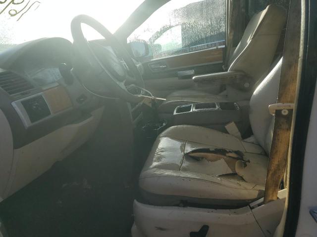 Photo 7 from auction – 2008 CHRYSLER TOWN & COU with VIN 2A8HR64X98R691672