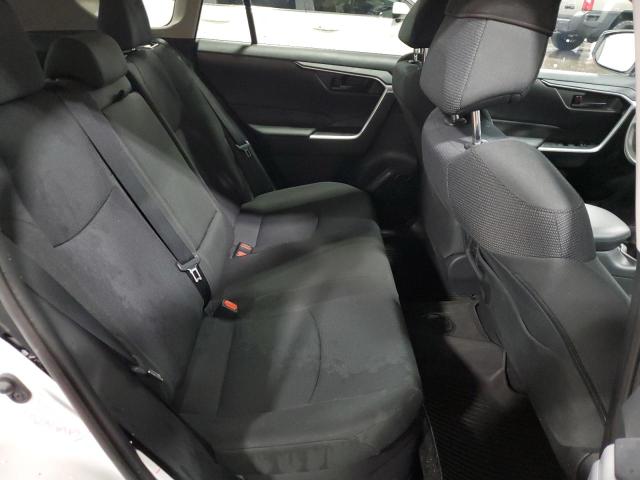 Photo 11 from auction – 2020 TOYOTA RAV4 LE with VIN 4T3L6RFV2LU005610