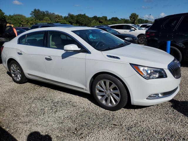 Photo 4 from auction – 2016 BUICK LACROSSE with VIN 1G4GB5G32GF214562