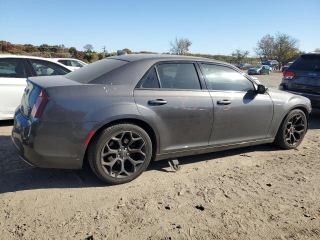 Photo 3 from auction – 2019 CHRYSLER 300 S with VIN 2C3CCABG8KH637273
