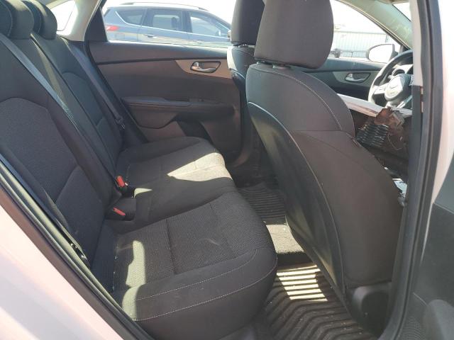 Photo 10 from auction – 2019 KIA FORTE FE with VIN 3KPF24AD5KE136339
