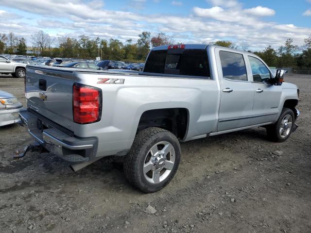 Photo 3 from auction – 2018 CHEVROLET SILVERADO with VIN 1GC1KWEG0JF162748