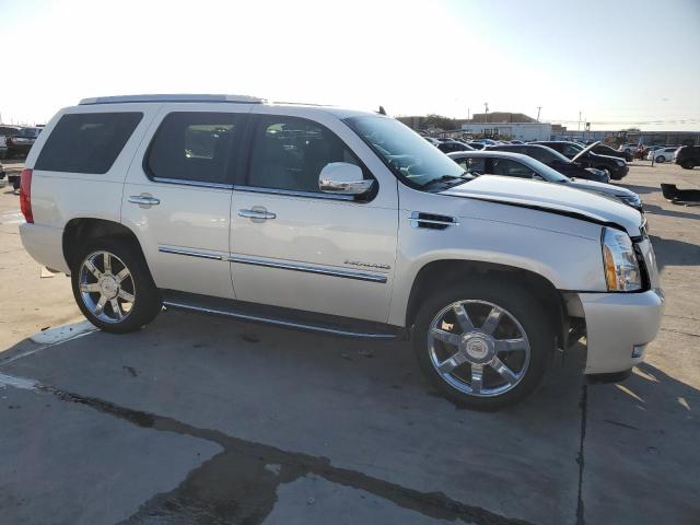 Photo 4 from auction – 2011 CADILLAC ESCALADE with VIN 1GYS3AEF5BR335606