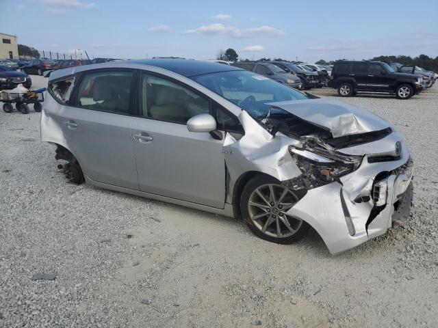 Photo 4 from auction – 2015 TOYOTA PRIUS V with VIN JTDZN3EU5FJ021581