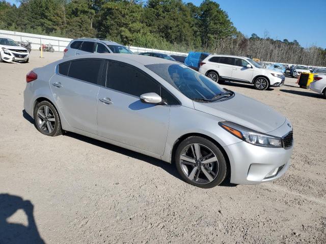 Photo 4 from auction – 2017 KIA FORTE EX with VIN 3KPFL4A89HE093696
