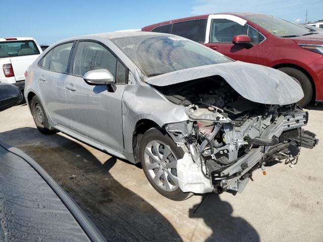 Photo 4 from auction – 2022 TOYOTA COROLLA LE with VIN JTDEPMAE5N3004103