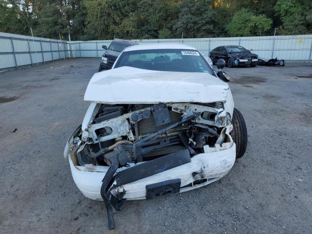Photo 5 from auction – 2010 FORD CROWN VICT with VIN 2FABP7BV1AX130013