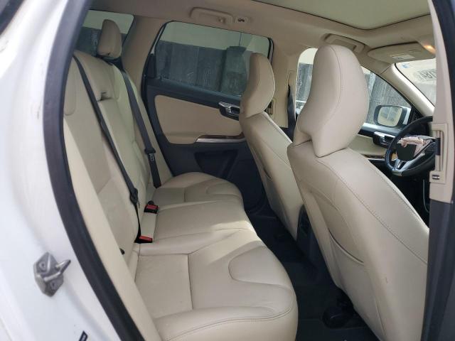 Photo 11 from auction – 2017 VOLVO XC60 T5 IN with VIN YV440MDUXH2199366