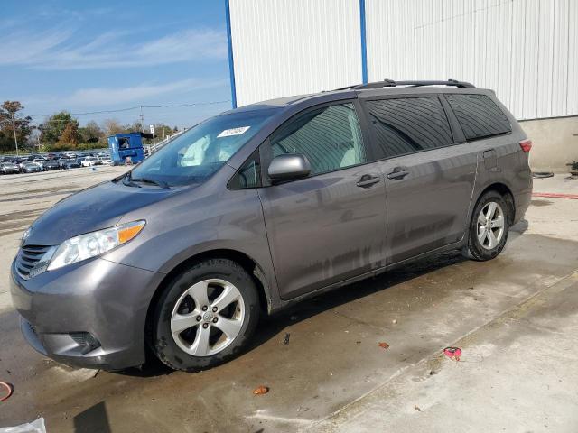 Photo 1 from auction – 2016 TOYOTA SIENNA LE with VIN 5TDKK3DC4GS762151