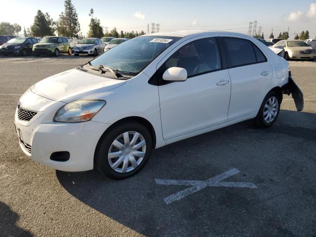 Снимка 1 от търг – 2012 TOYOTA YARIS с VIN JTDBT4K35CL036655