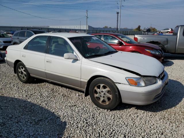 Photo 4 from auction – 2001 TOYOTA CAMRY with VIN JT2BG22K810543752