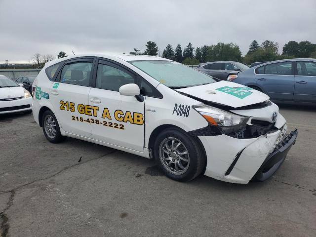 Photo 4 from auction – 2017 TOYOTA PRIUS V with VIN JTDZN3EU4HJ068152