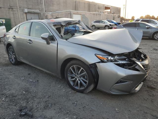 Снимка 4 от търг – 2018 LEXUS ES 300H с VIN JTHBW1GG8J2177593