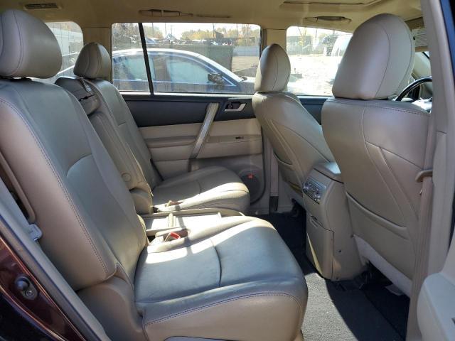 Photo 11 from auction – 2011 TOYOTA HIGHLANDER with VIN 5TDBK3EH8BS063396