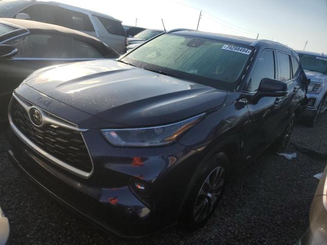TOYOTA HIGHLANDER 2021 with VIN 5TDGZRAH3MS517857 - Photo from auction