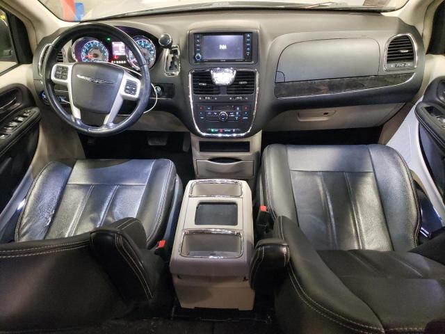 Photo 8 from auction – 2016 CHRYSLER TOWN & COU with VIN 2C4RC1BG4GR164706