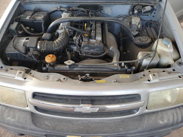 Photo 12 from auction – 2001 CHEVROLET TRACKER with VIN 2CNBE13C016930197