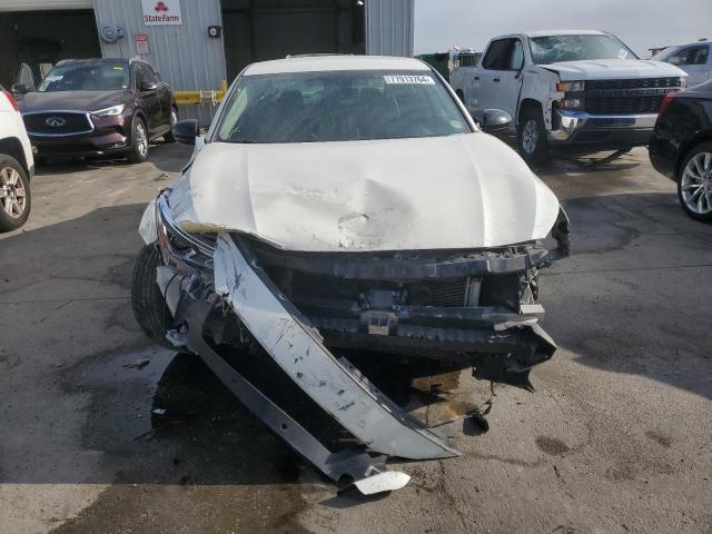 Photo 5 from auction – 2019 NISSAN ALTIMA SR with VIN 1N4BL4CV2KC190342