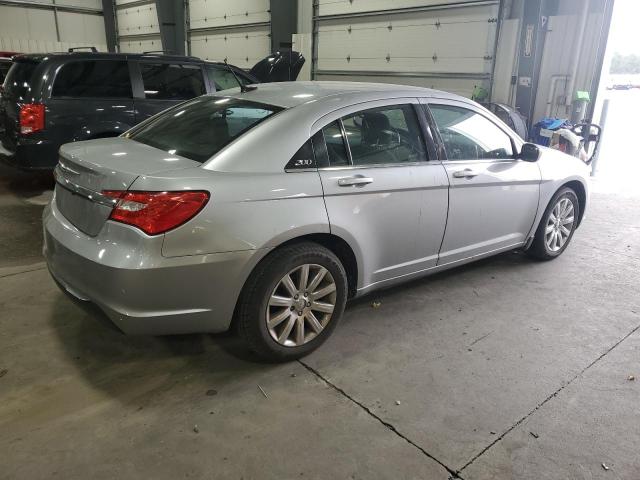 Photo 3 from auction – 2013 CHRYSLER 200 TOURIN with VIN 1C3CCBBG6DN678257
