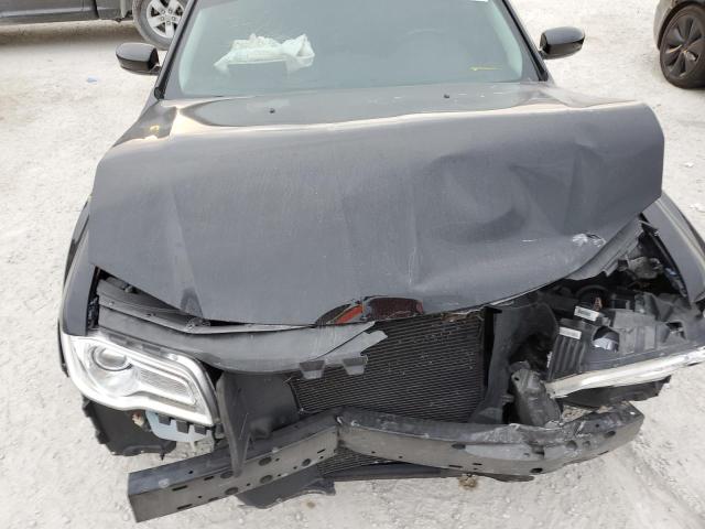 Photo 11 from auction – 2015 CHRYSLER 300C with VIN 2C3CCAEG8FH755714
