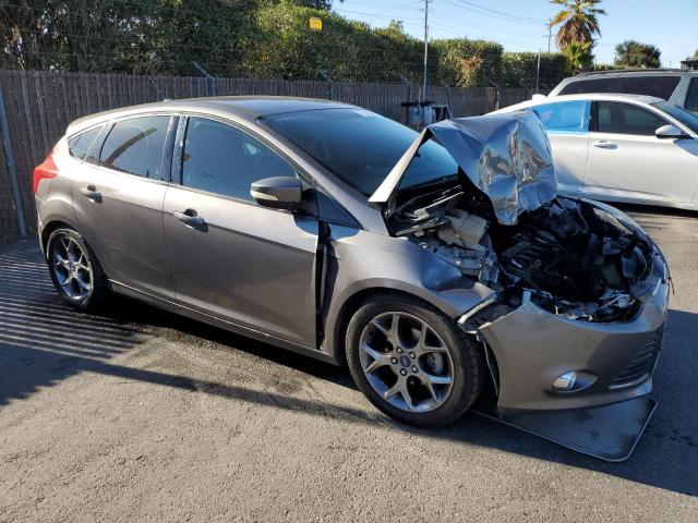 Foto 4 de la subasta – 2014 FORD FOCUS SE con VIN 1FADP3K22EL276835