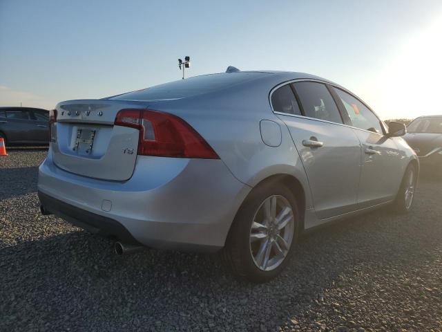 Photo 3 from auction – 2012 VOLVO S60 T5 with VIN YV1622FS7C2136010
