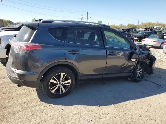 Photo 3 from auction – 2017 TOYOTA RAV4 XLE with VIN JTMRFREVXHD205621