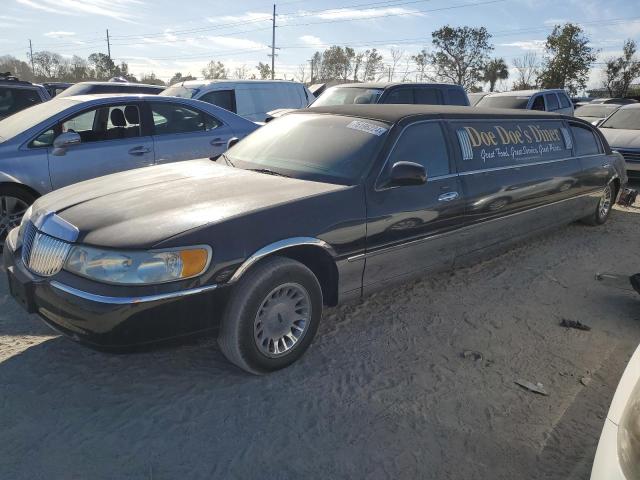 Photo 1 from auction – 2001 LINCOLN TOWN CAR E with VIN 1L1FM81W91Y606655