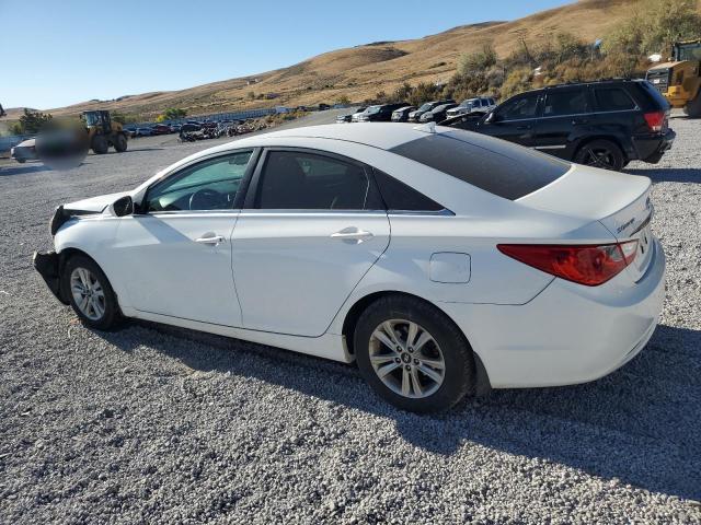 Photo 2 from auction – 2013 HYUNDAI SONATA GLS with VIN 5NPEB4AC9DH529312